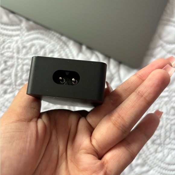 SURFACE LAPTOP 5 (un-used gift) - Picture 9 of 12